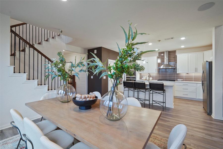 MODEL HOME images may NOT be consistent with the finished product. MODEL HOME images may NOT be consistent with the finished product.