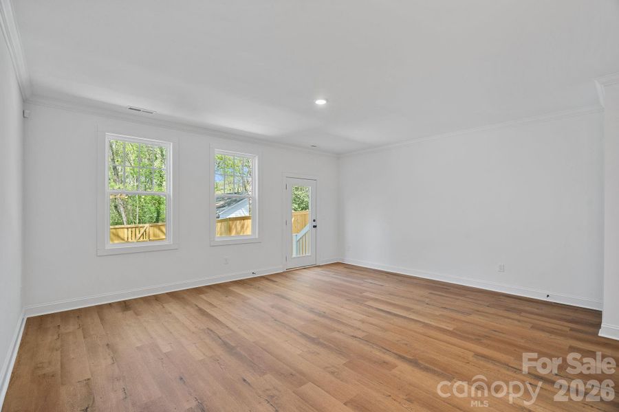 Spacious, unfurnished interior of a new home in , Charlotte (Image 19).