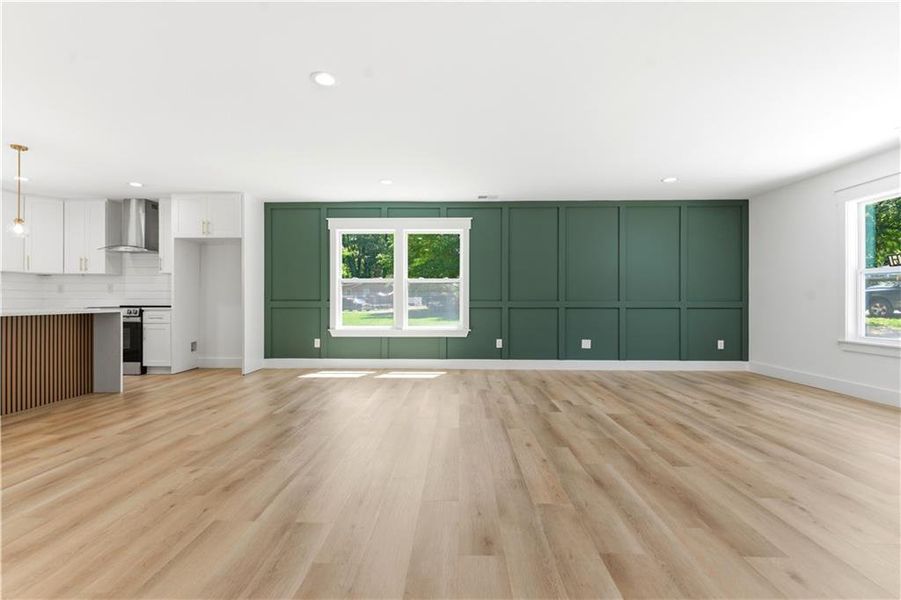 Spacious, unfurnished interior of a new home in , Marietta (Image 25).