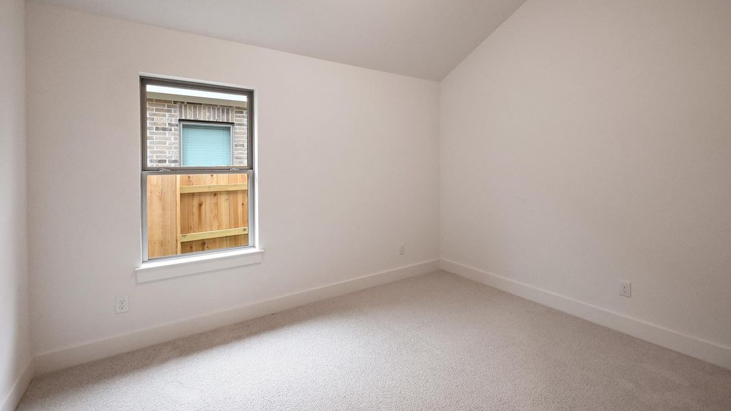 Spacious, unfurnished interior of a new home in Crosswinds, Kyle (Image 13).