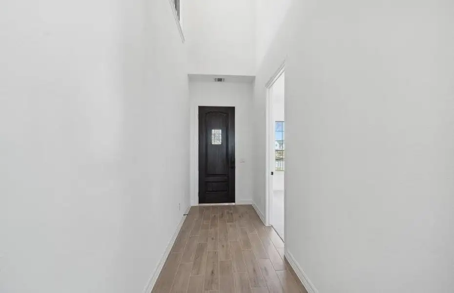 Entryway - Representation Photos Only