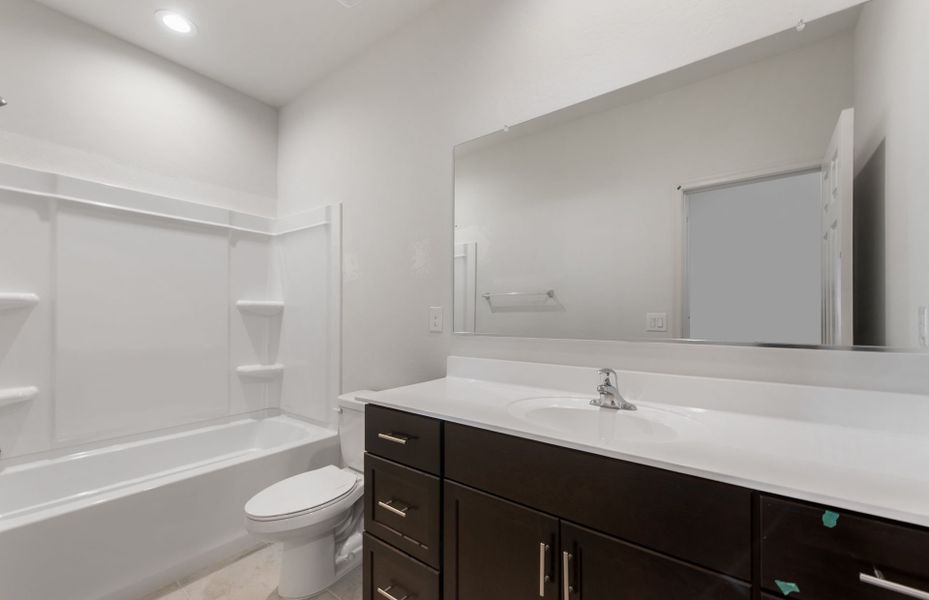 Furnished interior view inside a new home in Copper Falls, Buckeye (Image 10).