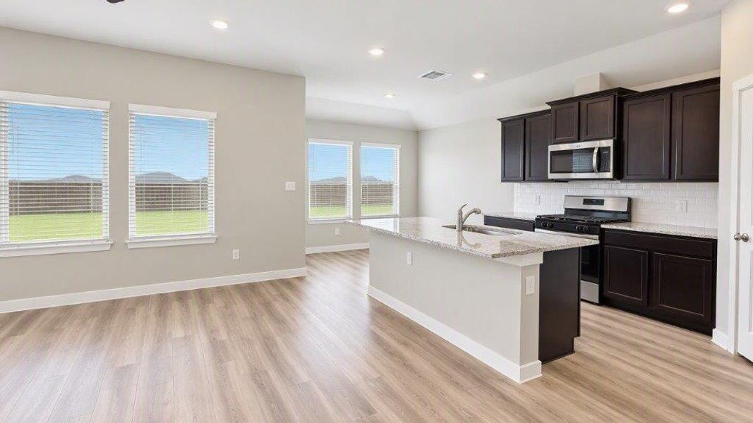 Representative furnished interior of a home built from the Ashburn by D.R. Horton in Royal Oak South, Corpus Christi (Image 5).