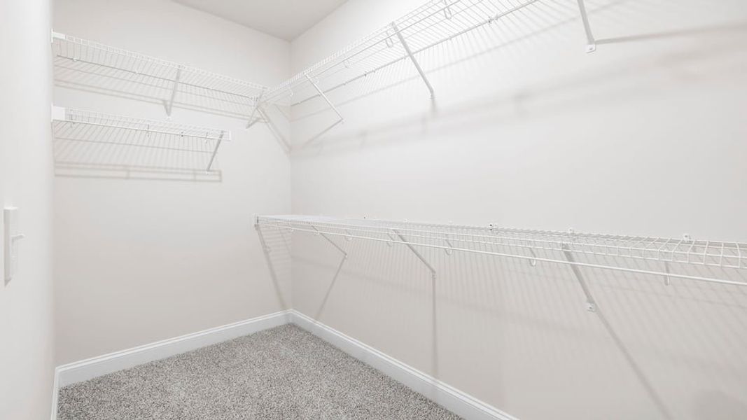 Spacious, unfurnished interior of a new home in Pinebrook, Woodruff (Image 34).