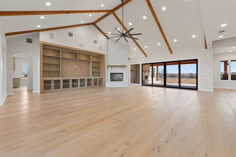 Spacious, unfurnished interior of a new home in , Godley (Image 18).