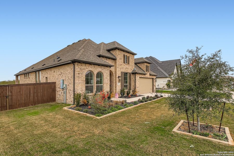 Exterior details and patio area of a home in Mesa Western, Cibolo (Image 23).