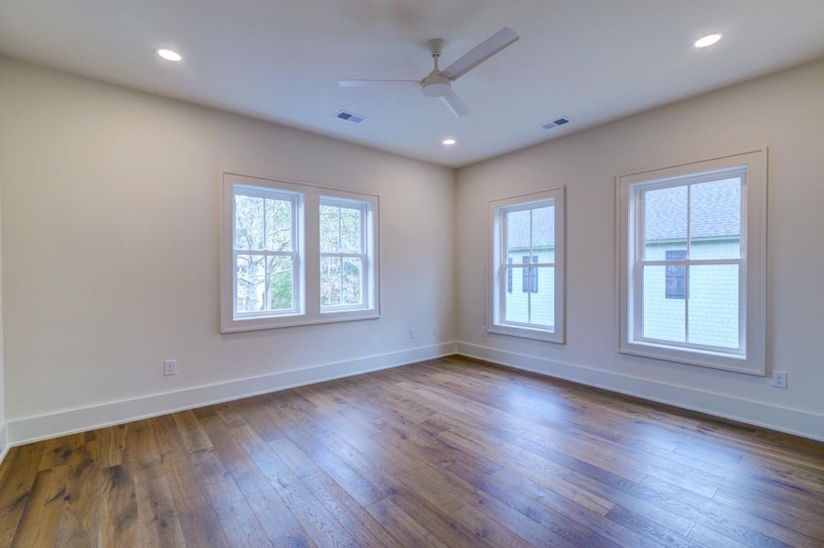 Spacious, unfurnished interior of a new home in , Johns Island (Image 59). Spacious, unfurnished interior of a new home in , Johns Island (Image 59).