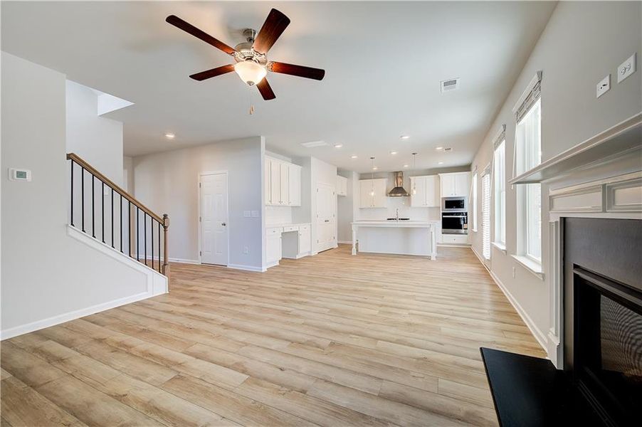 Spacious, unfurnished interior of a new home in Burchwood, Stockbridge (Image 16).