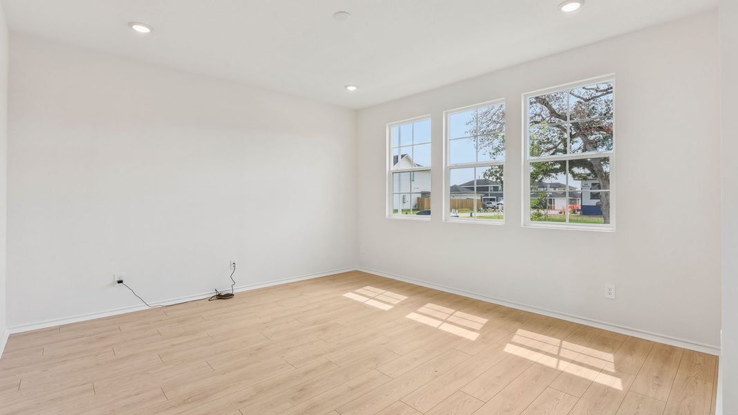 Spacious, unfurnished interior of a new home in Valverde, Bastrop (Image 19). Spacious, unfurnished interior of a new home in Valverde, Bastrop (Image 19).