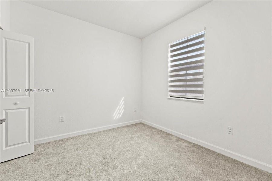 Spacious, unfurnished interior of a new home in , Homestead (Image 25).