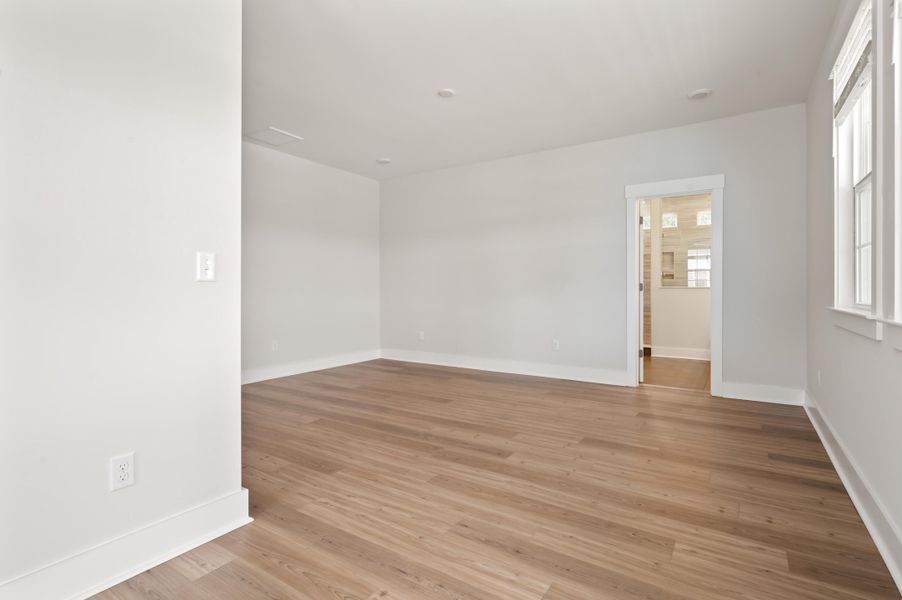 Spacious, unfurnished interior of a new home in Bayview Acres, Mount Pleasant (Image 10). Spacious, unfurnished interior of a new home in Bayview Acres, Mount Pleasant (Image 10).