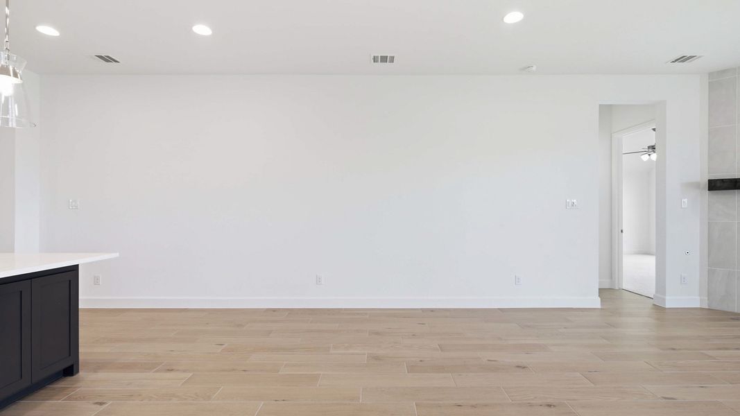 Spacious, unfurnished interior of a new home in Ramble, Celina (Image 20).