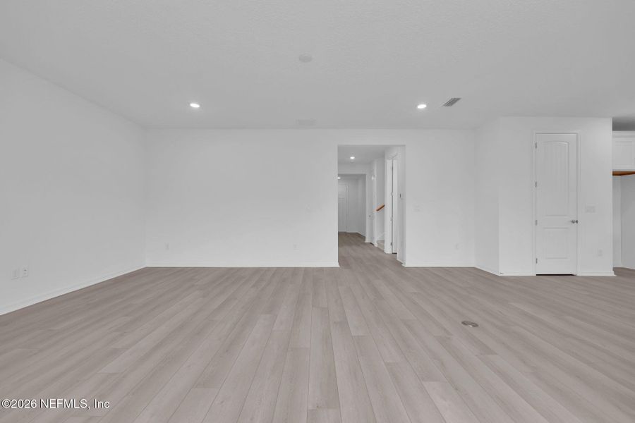 Spacious, unfurnished interior of a new home in Hyland Trail, Green Cove Springs (Image 29). Spacious, unfurnished interior of a new home in Hyland Trail, Green Cove Springs (Image 29).