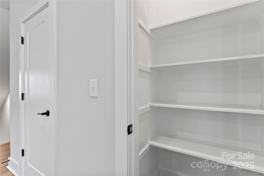 Image 16 of a home in . Image 16 of a home in .