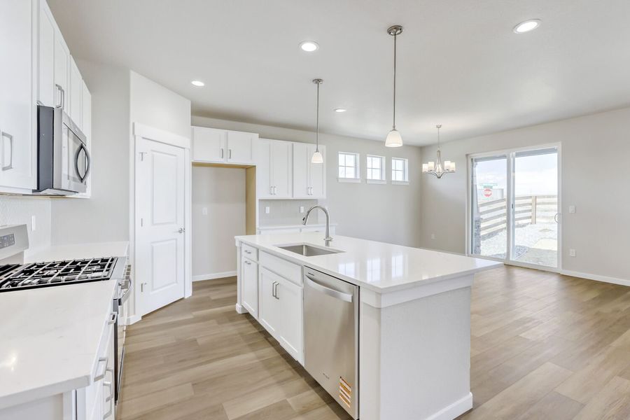 5871 Aspenglow - Kitchen 5871 Aspenglow - Kitchen