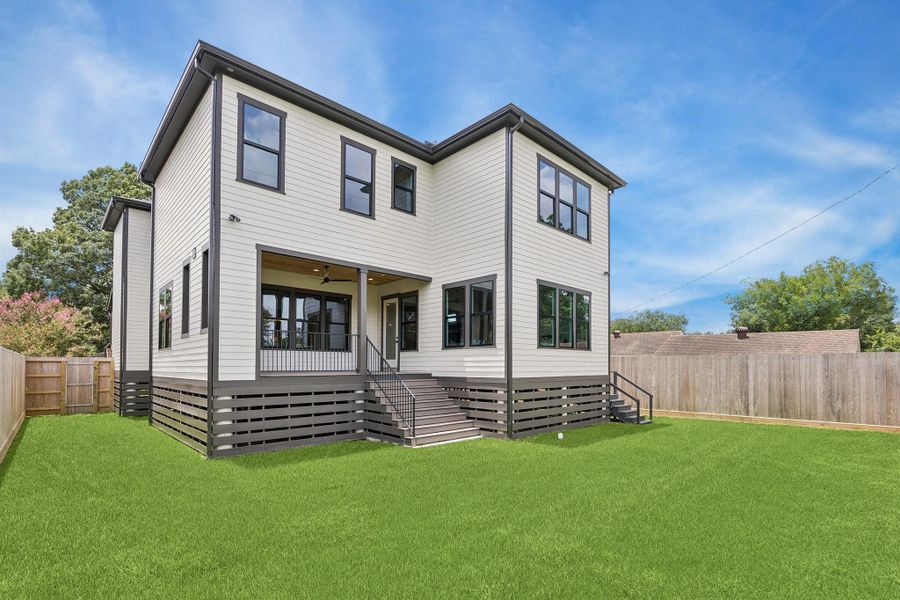 Exterior details and patio area of a home in , Houston (Image 26). Exterior details and patio area of a home in , Houston (Image 26).
