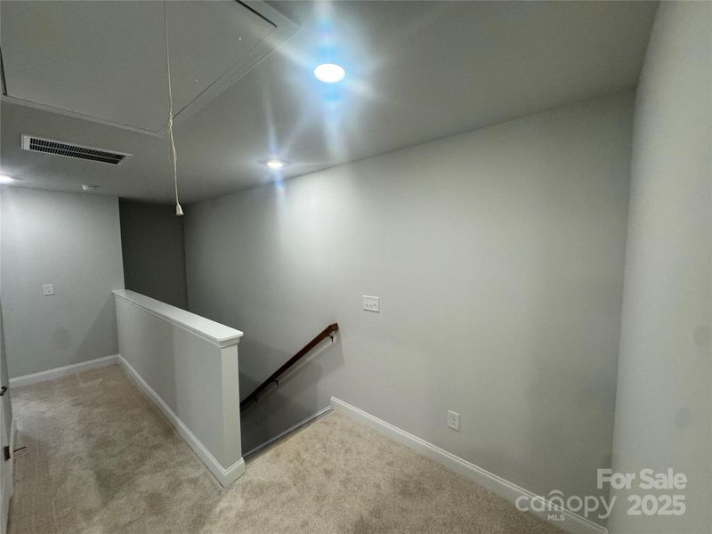 Spacious, unfurnished interior of a new home in Pine Trace, Gastonia (Image 17). Spacious, unfurnished interior of a new home in Pine Trace, Gastonia (Image 17).