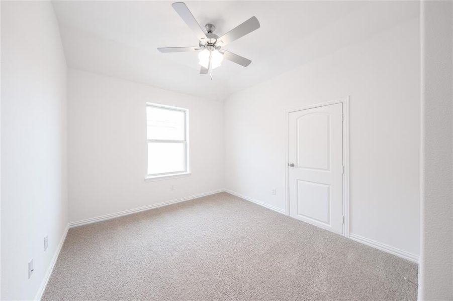Spacious, unfurnished interior of a new home in Chalk Hill, Celina (Image 11). Spacious, unfurnished interior of a new home in Chalk Hill, Celina (Image 11).