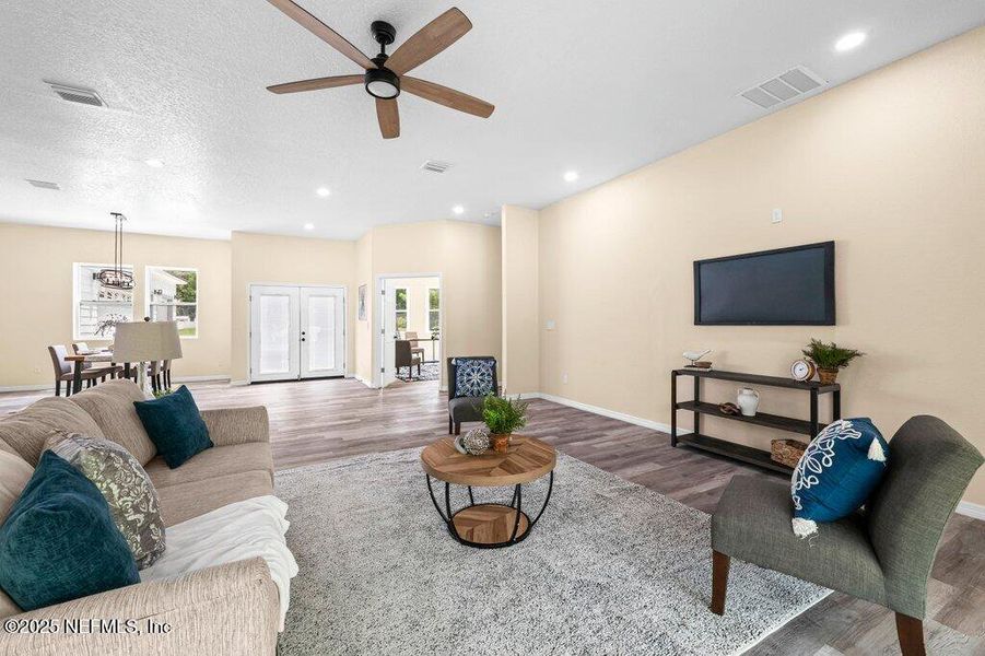Furnished interior view inside a new home in , Jacksonville (Image 33).
