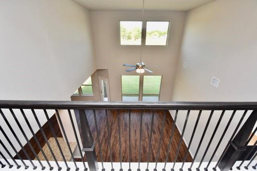 Image 17 of a home in Courts Of Bonnie Brae. Image 17 of a home in Courts Of Bonnie Brae.