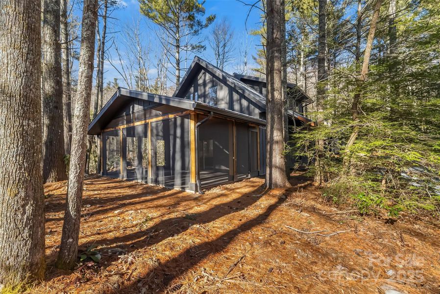 Image 38 of a home in . Image 38 of a home in .