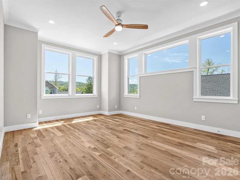Spacious, unfurnished interior of a new home in , Weaverville (Image 13).