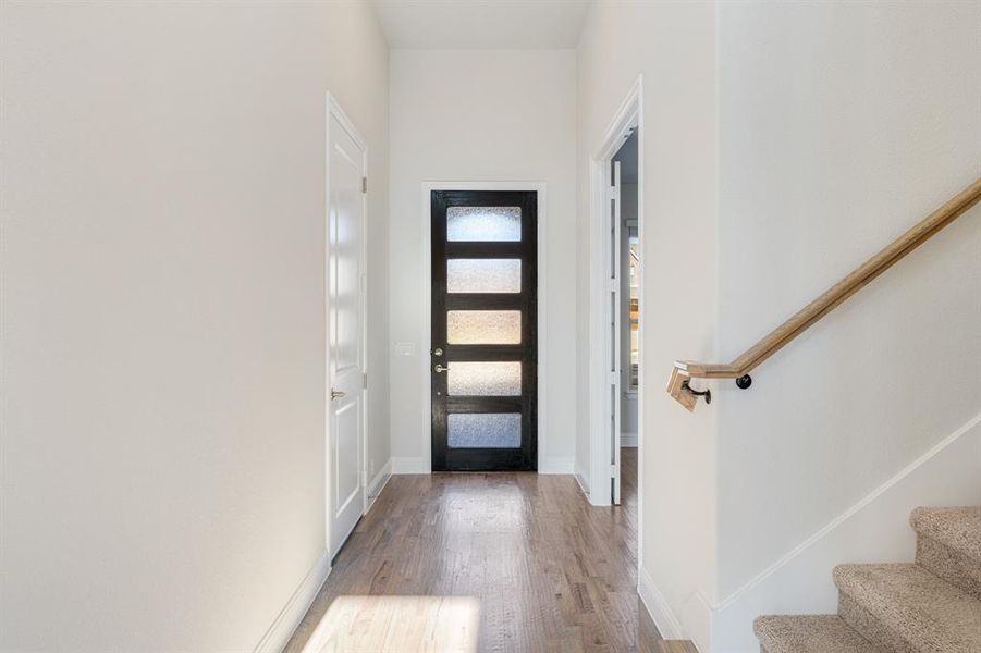 Spacious, unfurnished interior of a new home in Hayes Crossing, Midlothian (Image 16).