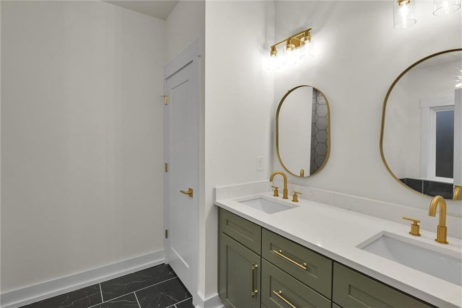 Furnished interior view inside a new home in , Atlanta (Image 9).