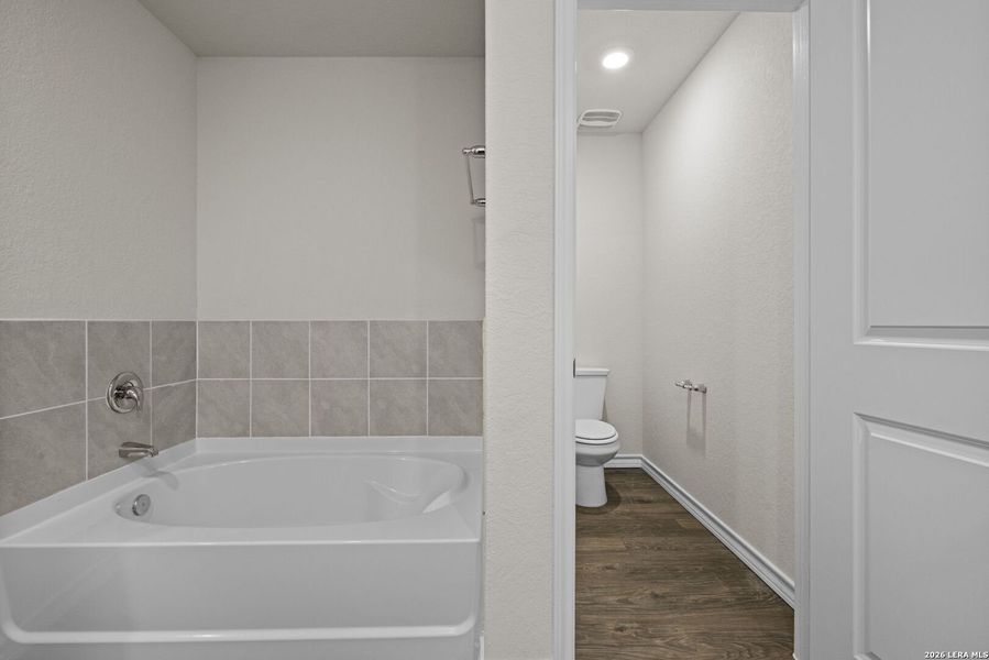 Image 30 of a home in Avenida. Image 30 of a home in Avenida.