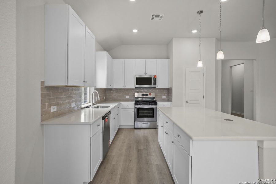 Furnished interior view inside a new home in Comanche Ridge, San Antonio (Image 8). Furnished interior view inside a new home in Comanche Ridge, San Antonio (Image 8).