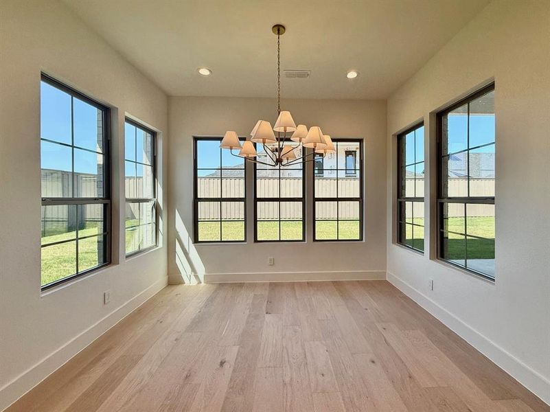 Dining Area, Natural Light