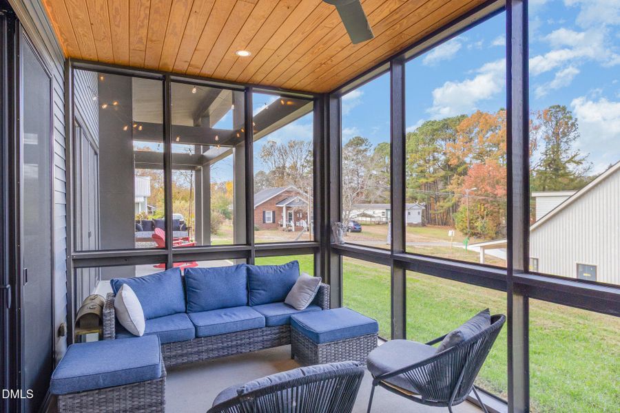 031_img_1184-edit_889