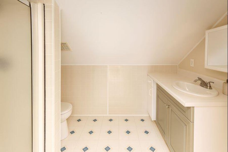 Image 7 of a home in .