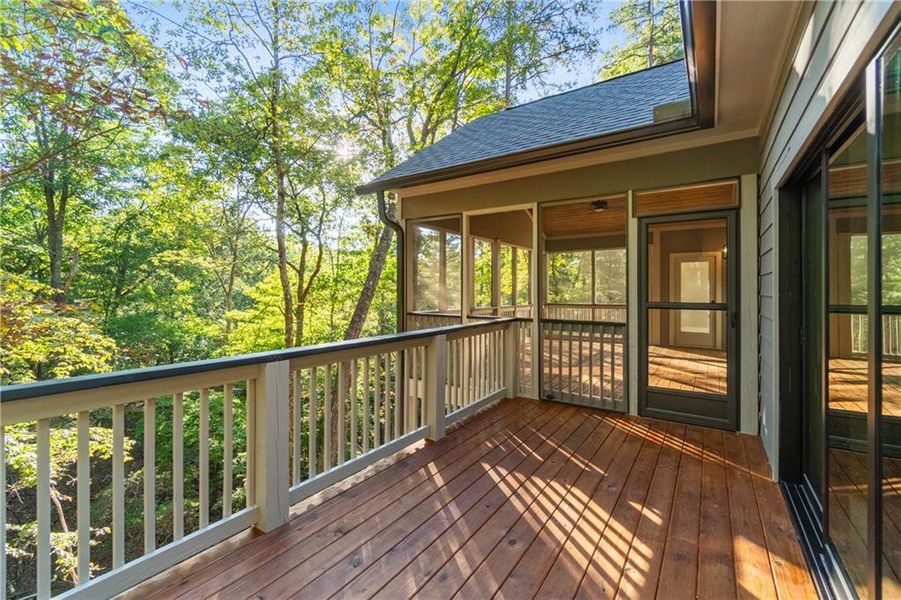 Exterior details and patio area of a home in , Jasper (Image 22).