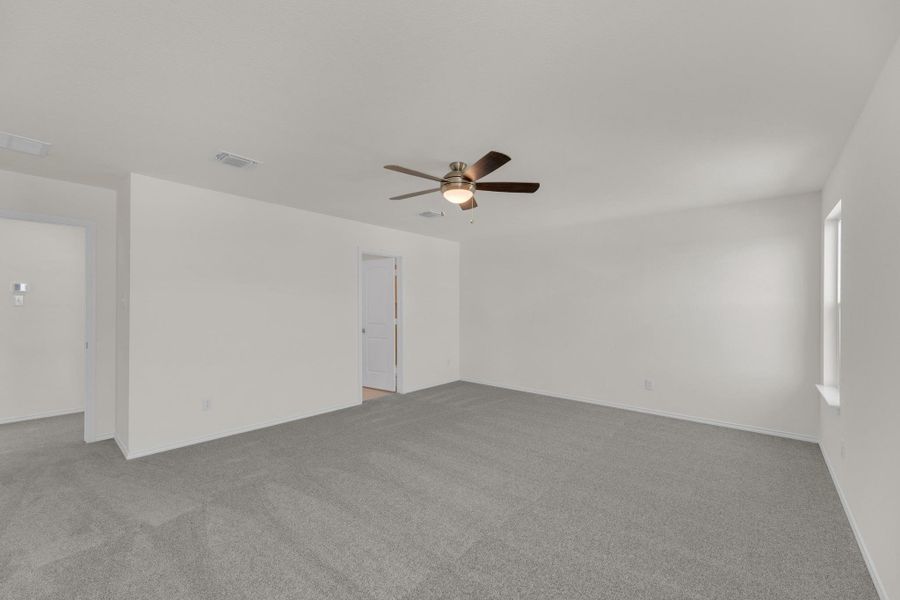 Spacious, unfurnished interior of a new home in Sonterra - Cool Water, Jarrell (Image 13). Spacious, unfurnished interior of a new home in Sonterra - Cool Water, Jarrell (Image 13).