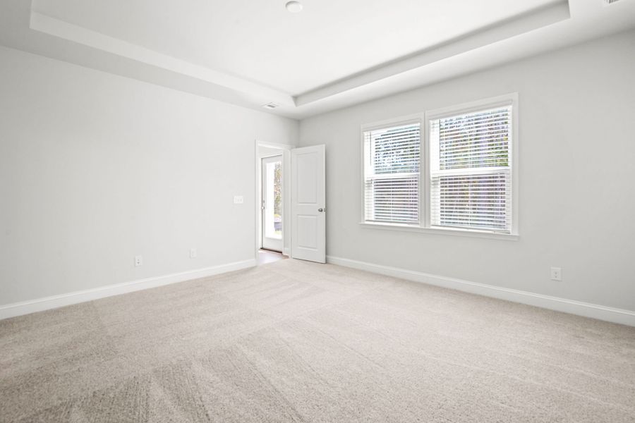 Spacious, unfurnished interior of a new home in Waterways, Richmond Hill (Image 12). Spacious, unfurnished interior of a new home in Waterways, Richmond Hill (Image 12).