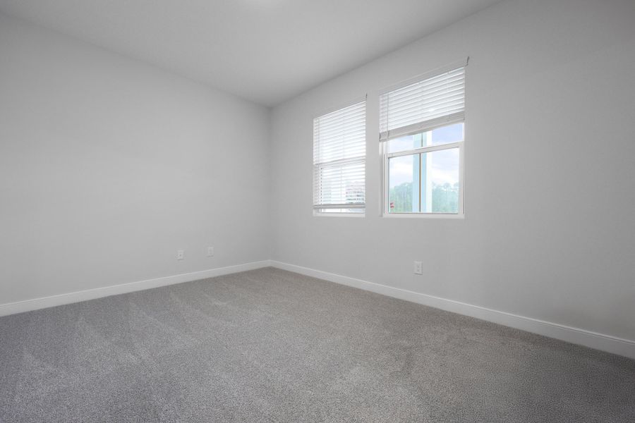 Spacious, unfurnished interior of a new home in Stono Village, Hollywood (Image 26).