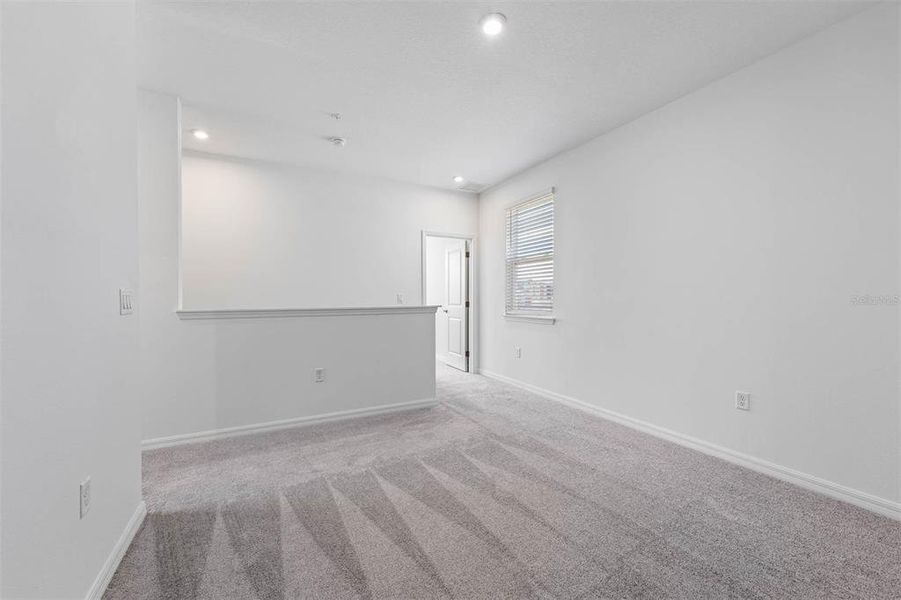 Spacious, unfurnished interior of a new home in Brack Ranch, St. Cloud (Image 21).