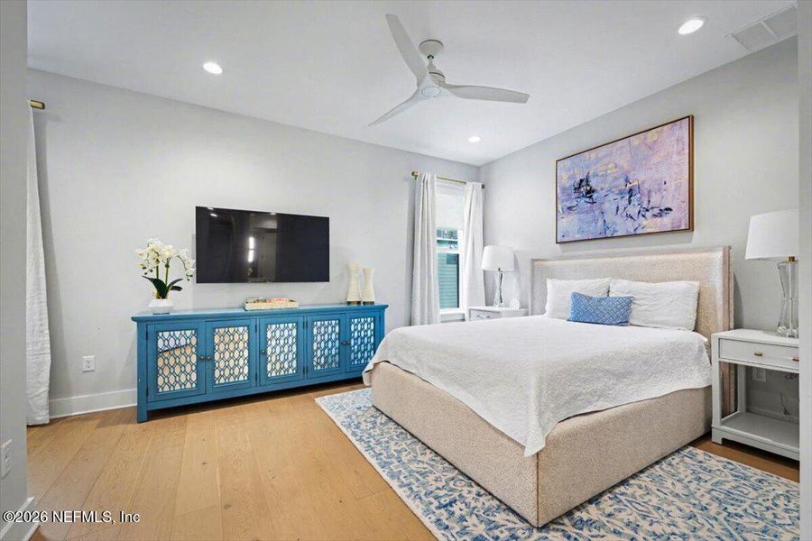 Furnished interior view inside a new home in , Jacksonville (Image 22).