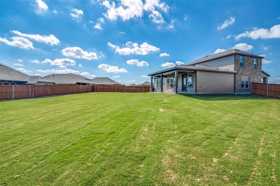 Exterior details and patio area of a home in Heartland, Crandall (Image 19).