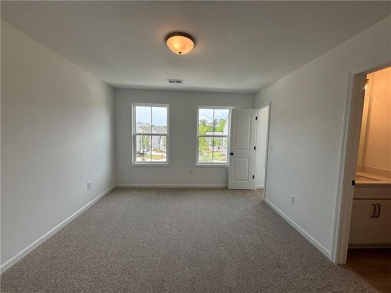 Spacious, unfurnished interior of a new home in Arbors at Richland Creek, Buford (Image 19). Spacious, unfurnished interior of a new home in Arbors at Richland Creek, Buford (Image 19).