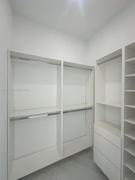 Spacious, unfurnished interior of a new home in , Lehigh Acres (Image 18). Spacious, unfurnished interior of a new home in , Lehigh Acres (Image 18).