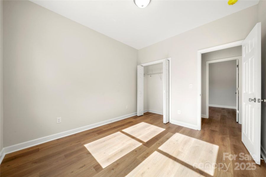 Spacious, unfurnished interior of a new home in , Shelby (Image 18).
