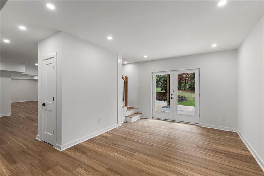 Spacious, unfurnished interior of a new home in , Atlanta (Image 53).