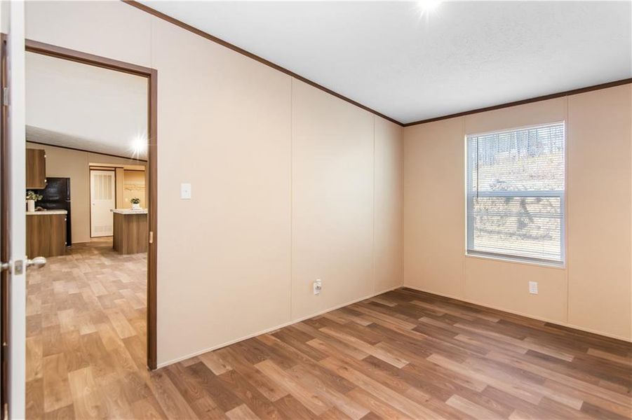 Spacious, unfurnished interior of a new home in , Talking Rock (Image 20).