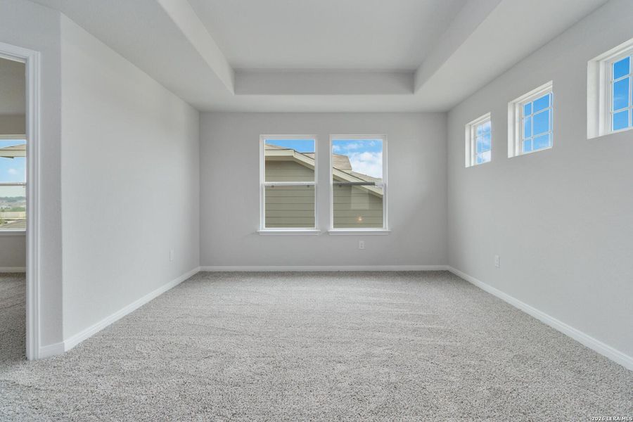 Spacious, unfurnished interior of a new home in Willow Point, San Antonio (Image 21).