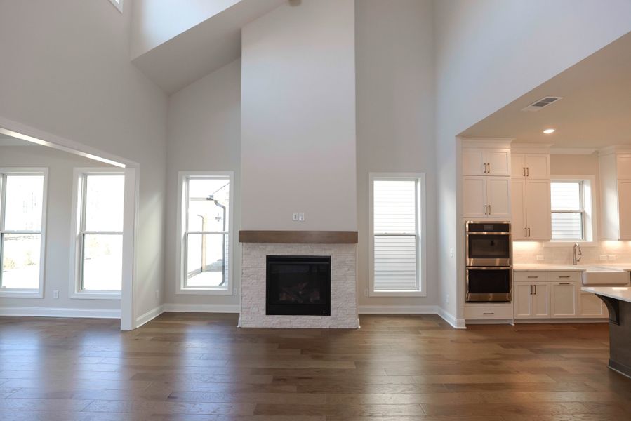 Representative unfurnished interior of a home built from the The Maddox by The Providence Group in Bellmoore Park, Johns Creek (Image 30).