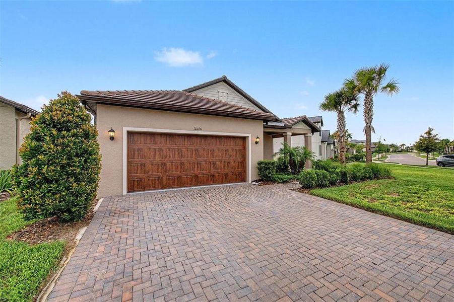 Front exterior of a new home in , San Antonio, FL, highlighting curb appeal (Image 27).