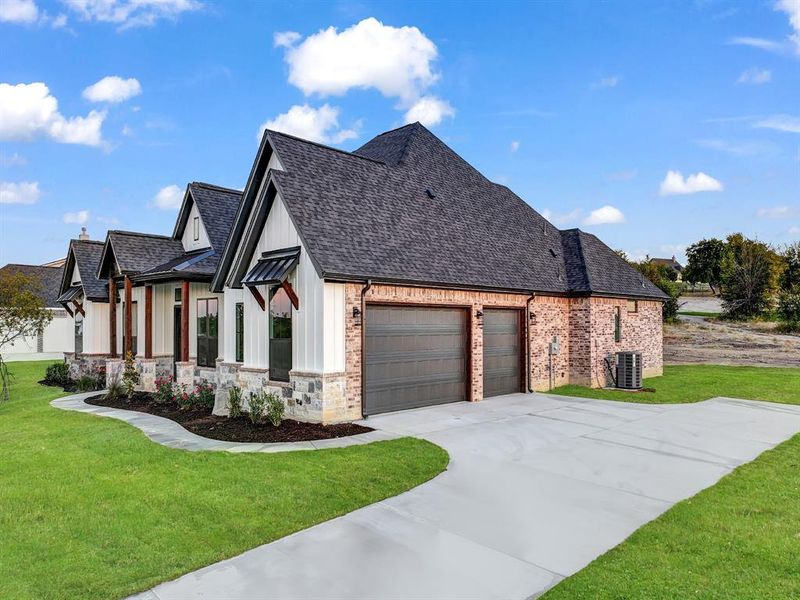 Front exterior of a new home in , Weatherford, TX, highlighting curb appeal (Image 28).