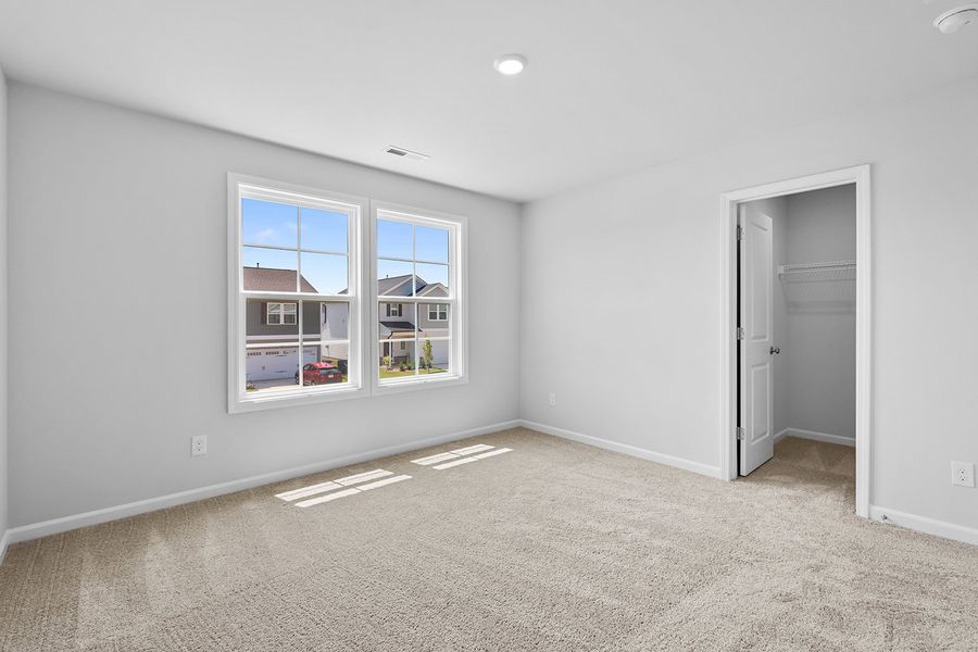 Spacious, unfurnished interior of a new home in Hanes Lake, Winston-Salem (Image 34). Spacious, unfurnished interior of a new home in Hanes Lake, Winston-Salem (Image 34).